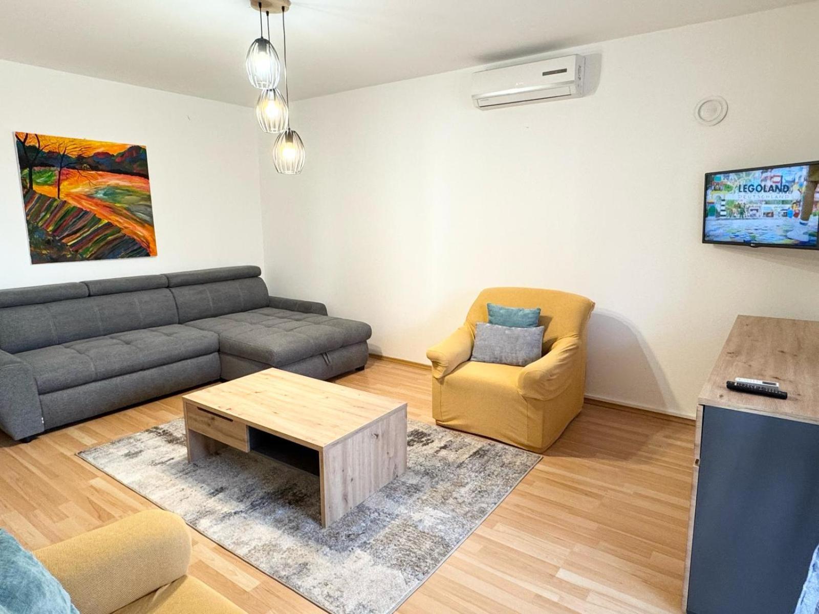 Apartments Nives بوريتش المظهر الخارجي الصورة