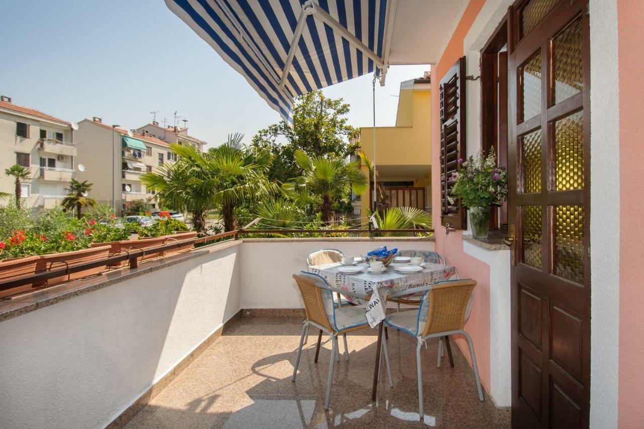 Apartments Nives بوريتش المظهر الخارجي الصورة