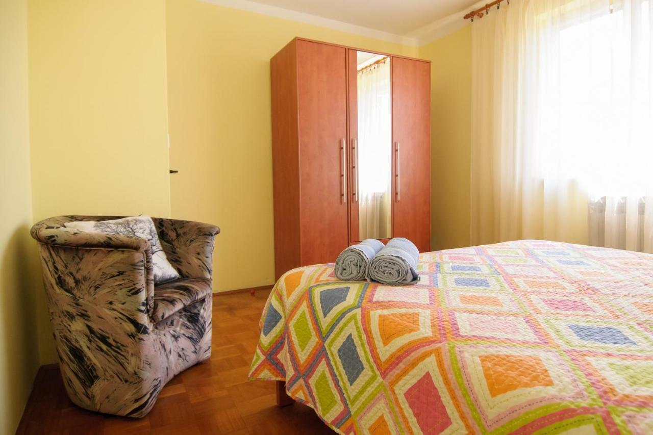 Apartments Nives بوريتش المظهر الخارجي الصورة