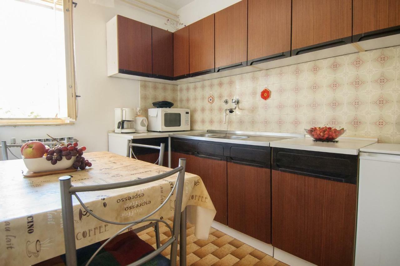Apartments Nives بوريتش المظهر الخارجي الصورة